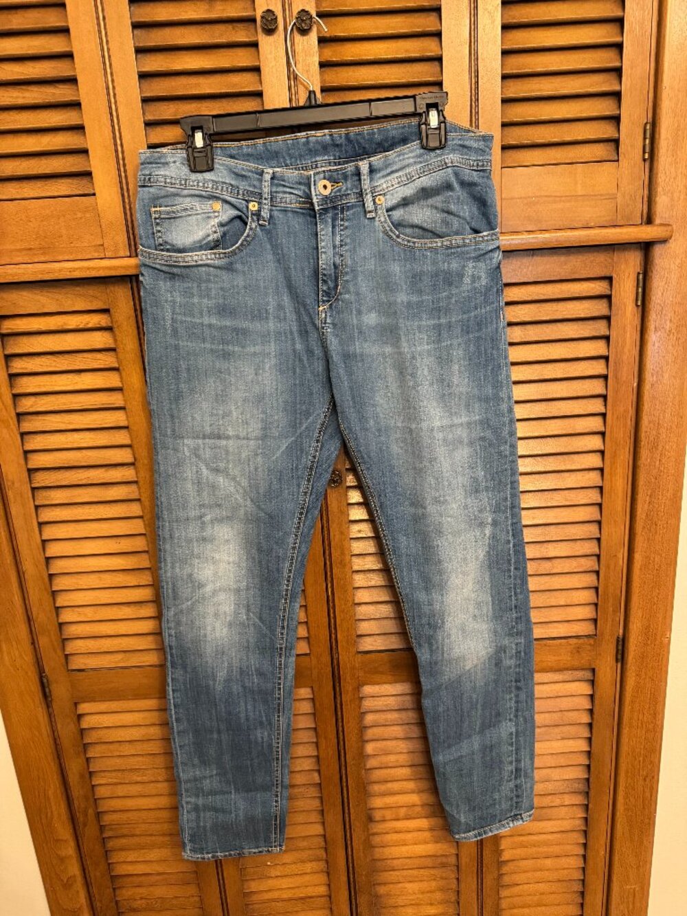 H&M Denim Boyfriend Low-Waist Tapered Leg Jean Size 30/32